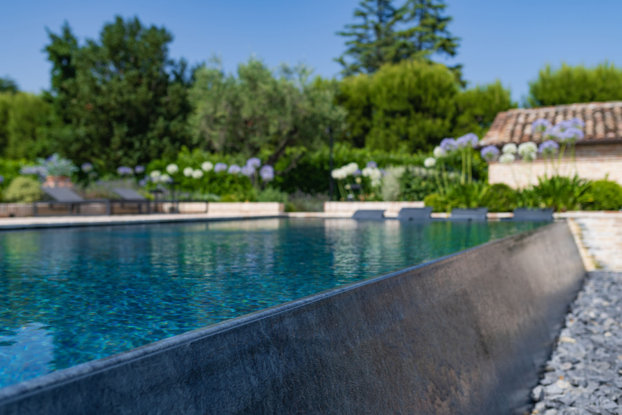 Piscina all'aoerto